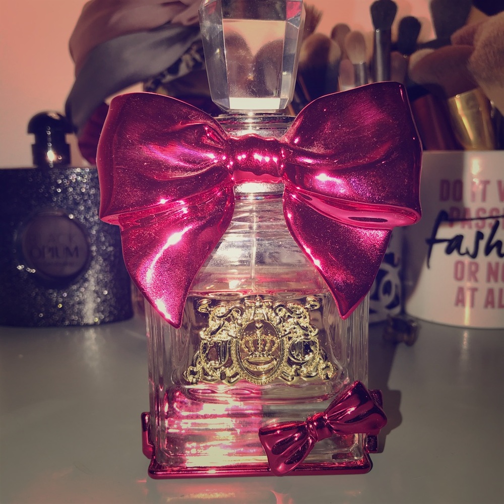 COPY - Juicy Couture Bowdacious